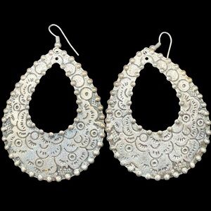 Vintage Large Silver Filigree Teardrop Hoop Dangle Earrings - Women Jewelry